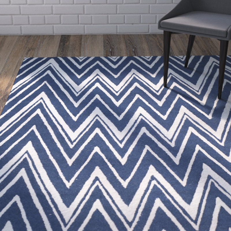 Saxmundham Chevron Wool Hand Woven Area Rug, Rectangle 122 x 183 cm