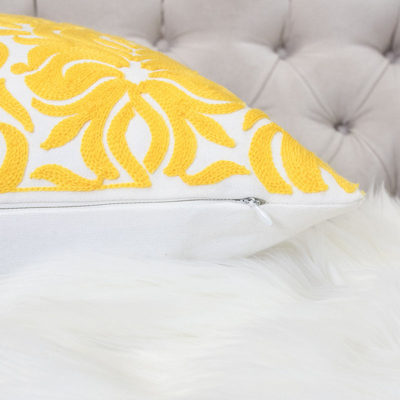  Indoor/Outdoor Cotton Throw Pillow, Yellow, 18" x 18"