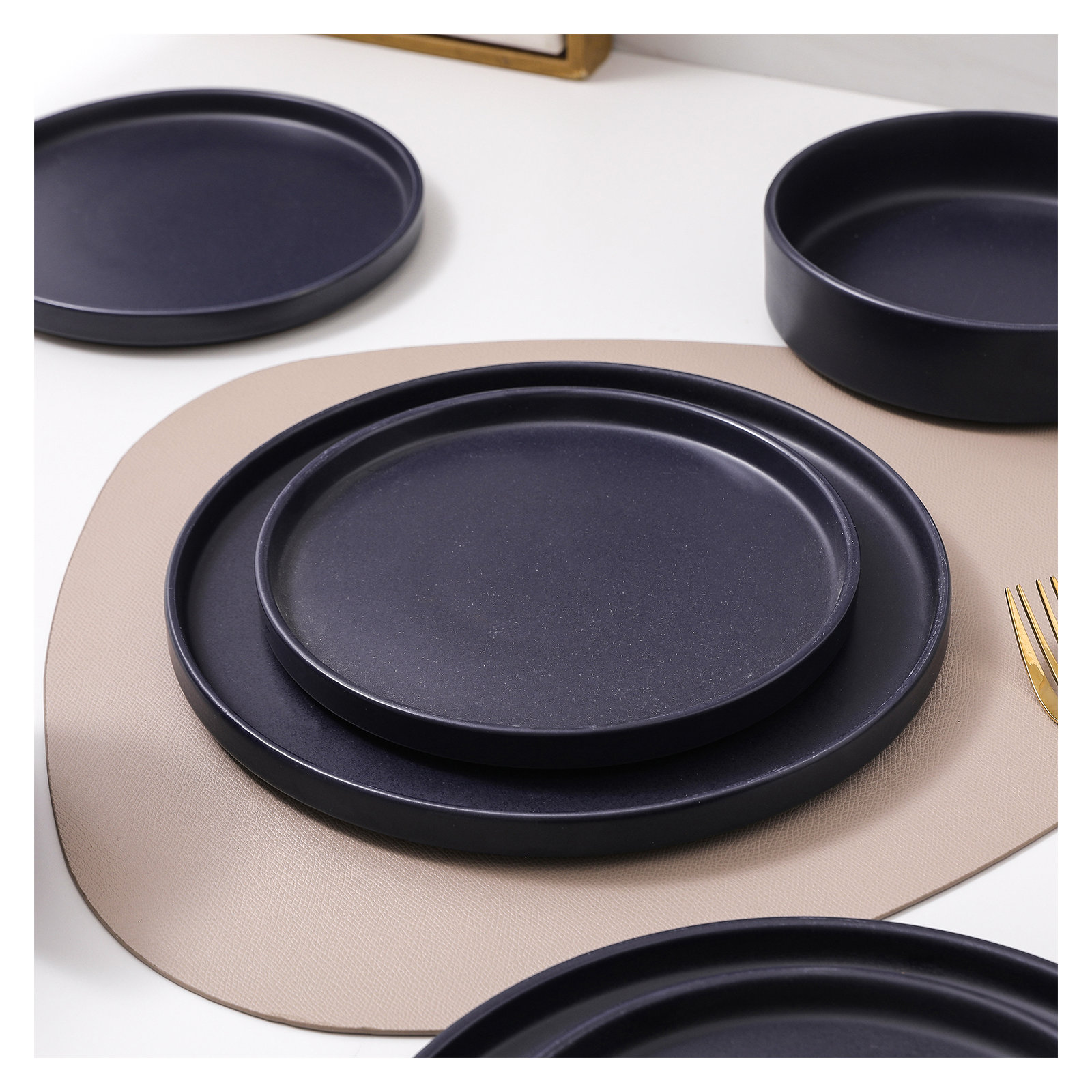 Stone Lain Cleo 16-Piece Dinnerware Set Stoneware, Dark Blue