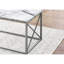 Table contemporaine 3 tables basses et 2 tables de bout, aspect marbre blanc, texture moderne en métal gris de 3 pièces,