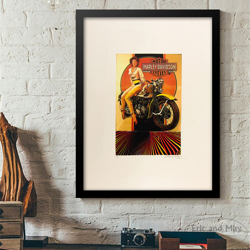 Harley-Davidson Motorcyle Lady - cadre photo, impression