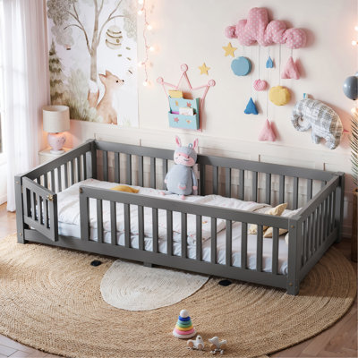 Lit simple avec garde-corps et porte pour enfants, gris