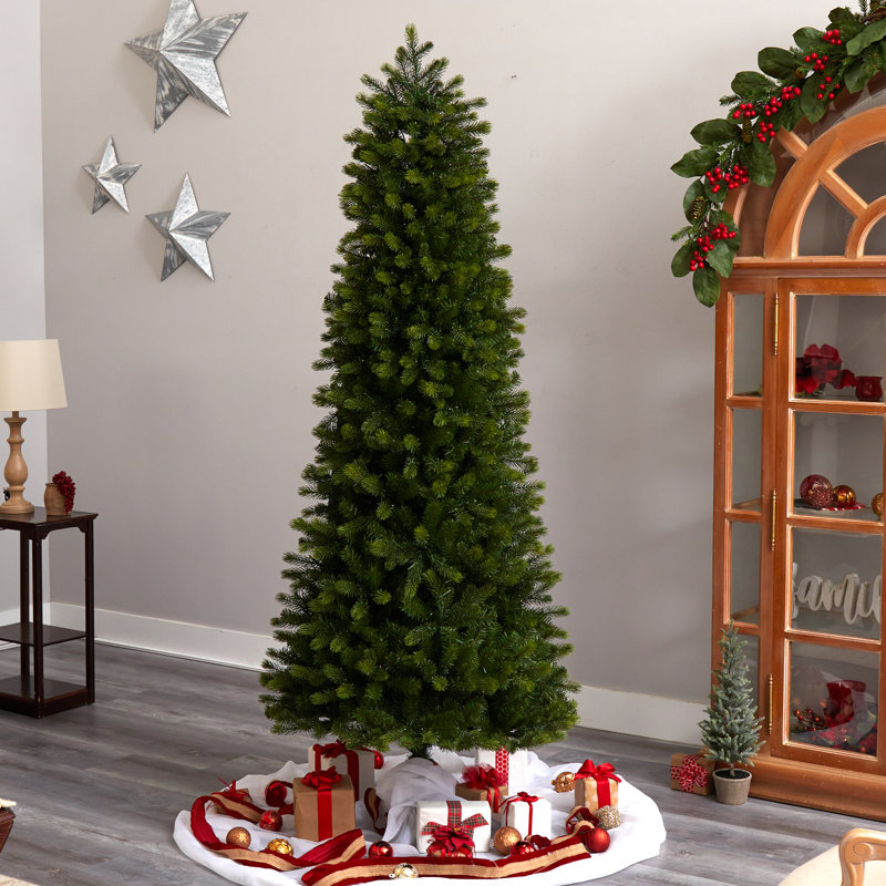 Slender Green Realistic Artificial Spruce Feather Christmas Tree with Clear/White Lights