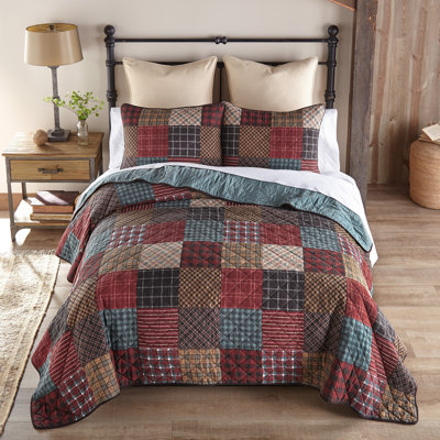Donna Sharp Appalachia Plaid 3PC Pieced Cotton Queen Quilt Set