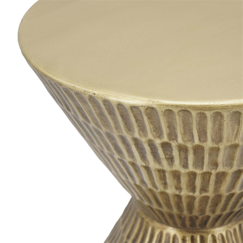 Table d'appoint en sablier antique antique avec texture martelée, durable et élégante pour les intérieurs modernes