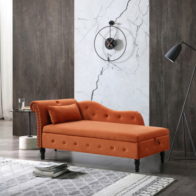 Chaise longue en velours orange avec rangement. Concept 2 en 1 pour l'ameublement. Rangement intérieur spacieux. Luxueux et élégant. Structure en bois robuste. Méridienne rembourrée sans effort