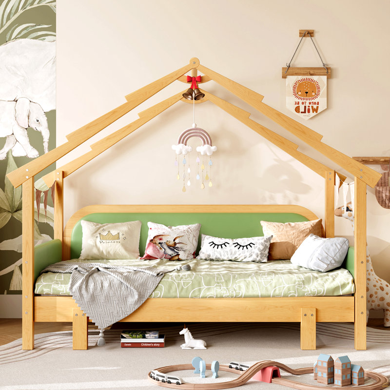 Lit simple en bois dans une cabane dans un arbre avec rails à coussin souple, pour enfants, adolescents, filles, garçons, vert