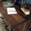 Bureau industriel avec huche, finition brune