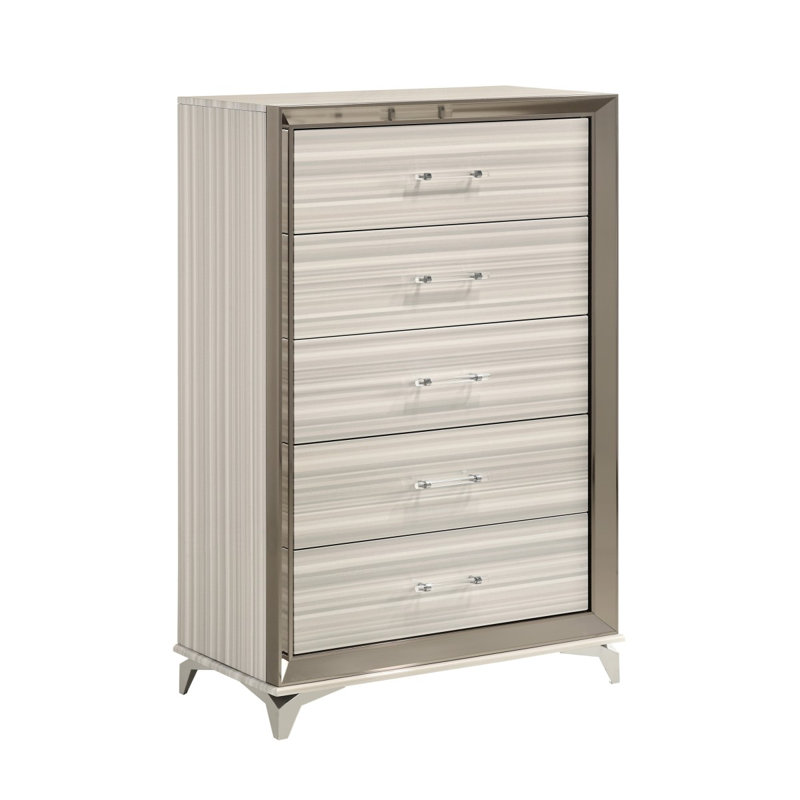 STAR CHEST