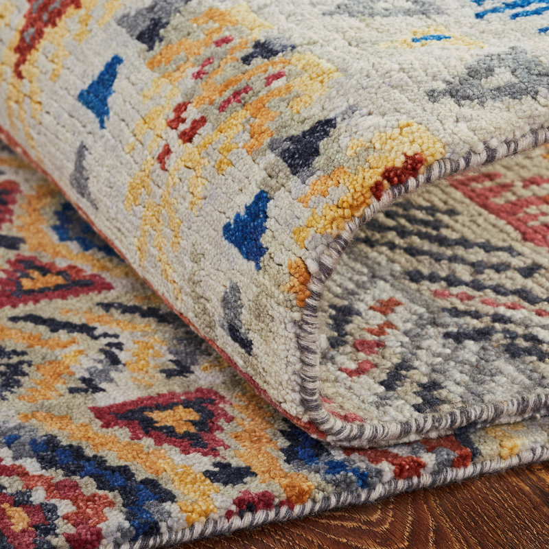 Mesa Mirage Hand Knotted Area Rug, Rectangle 4' x 6'