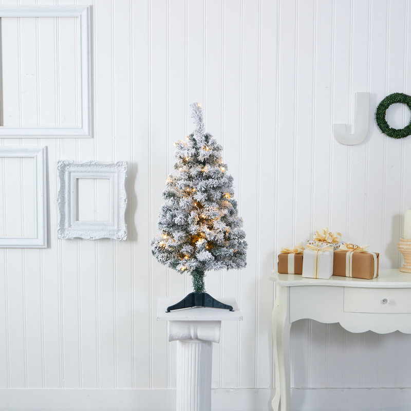 Lighted Artificial Christmas Tree, 4' H