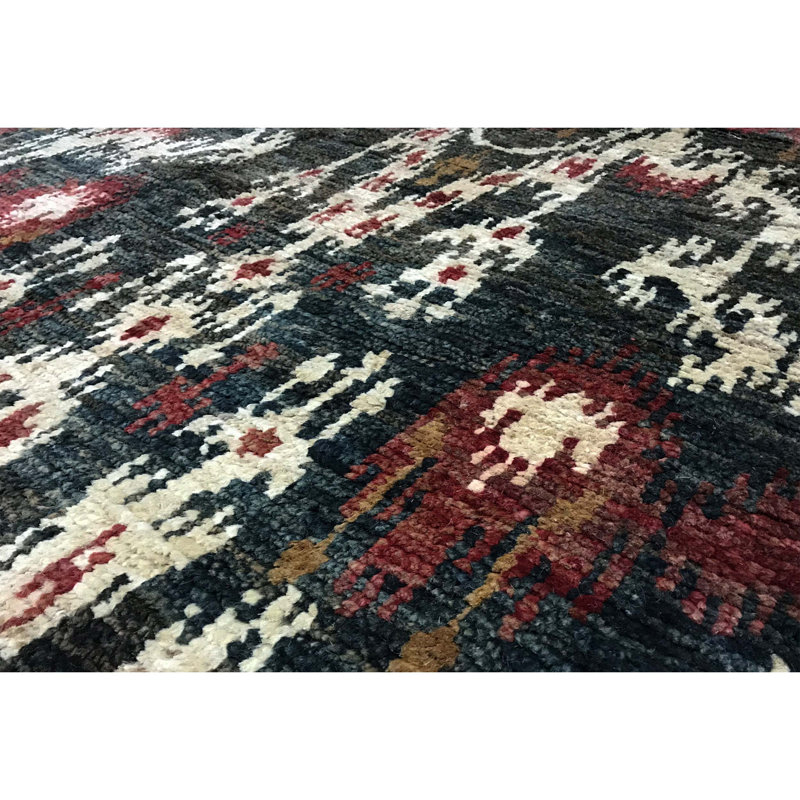 Tapis noir de haute qualité noué à la main