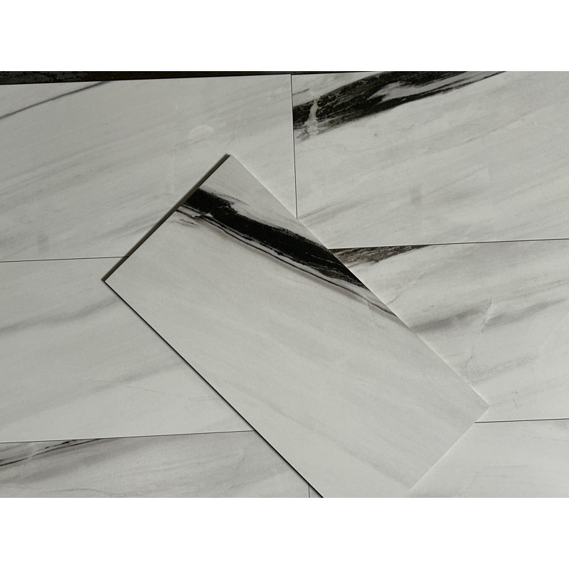 Carreau de porcelaine 12 po x 24 po