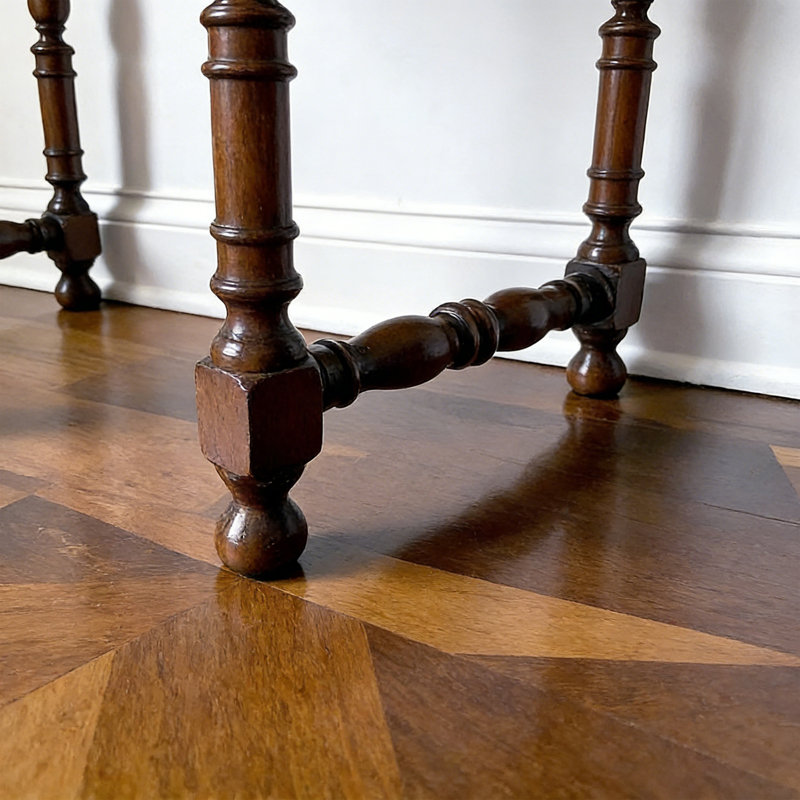 Console classique et élégante en bois