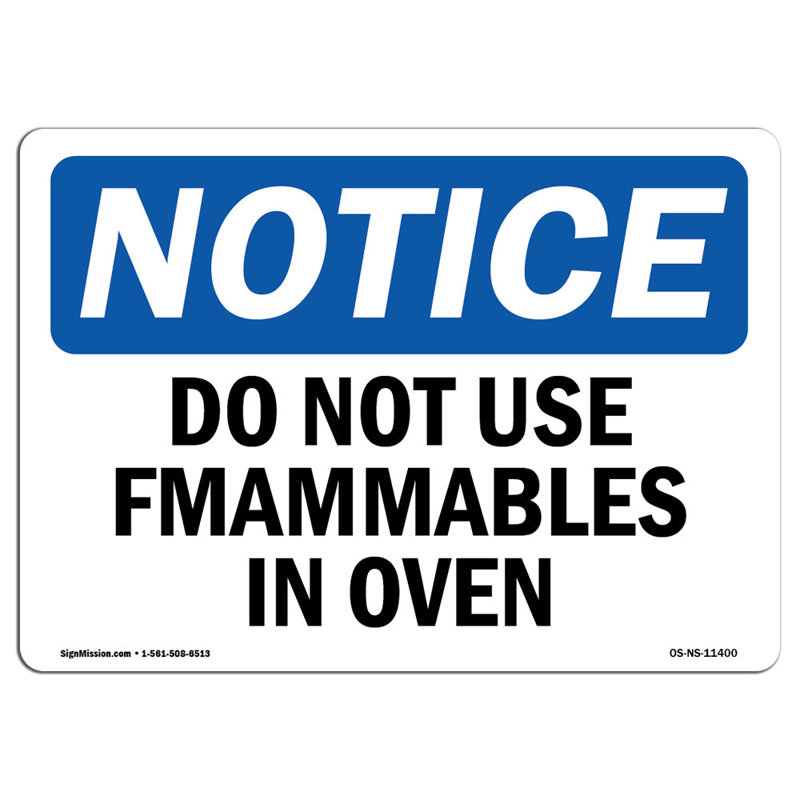 Ne pas utiliser d'inflammables dans le four