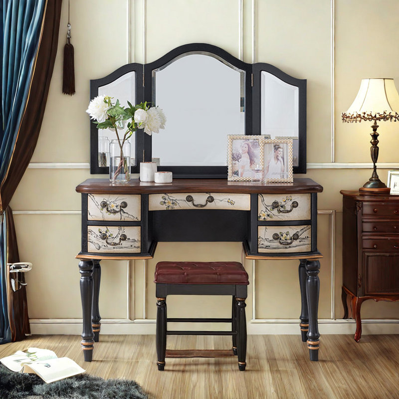 Nathalya Vanity