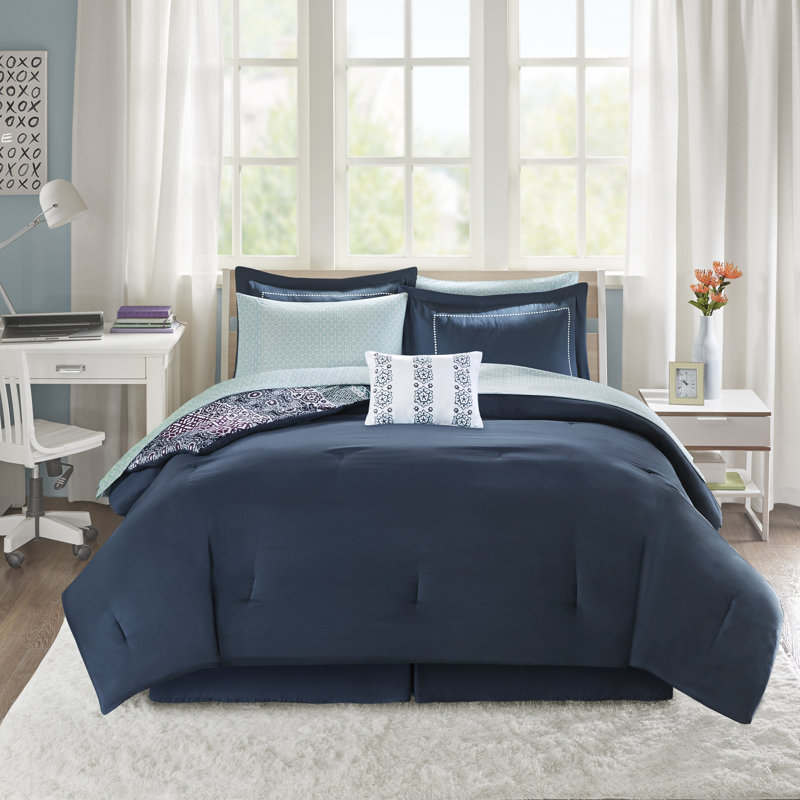 Loretta Bohemian Medallion Reversible Comforter Set with Bed Sheets, Full Comforter + 8 Additional Pieces, Navy