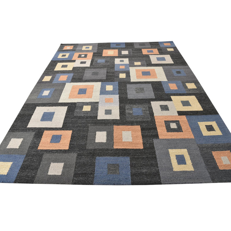 8x10 Pineland Black Rug