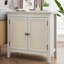 Buffet blanc à 2 portes en rotin blanc Boho, crédence de rangement intérieure réglable à 3 hauteurs, armoire d'appoint en panneau de fibres à densité moyenne CARB P2 avec ensemble anti-basculement pour la salle à manger, le vestibule et le salon