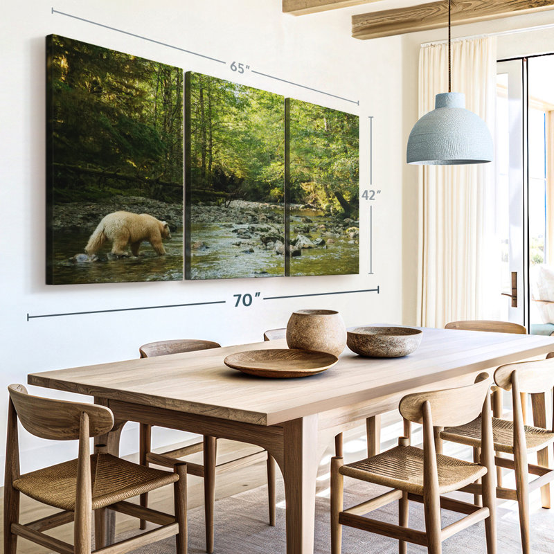 «Spirit Bear In Hartley Bay», 3 pièces, H 42 po x l 65 po