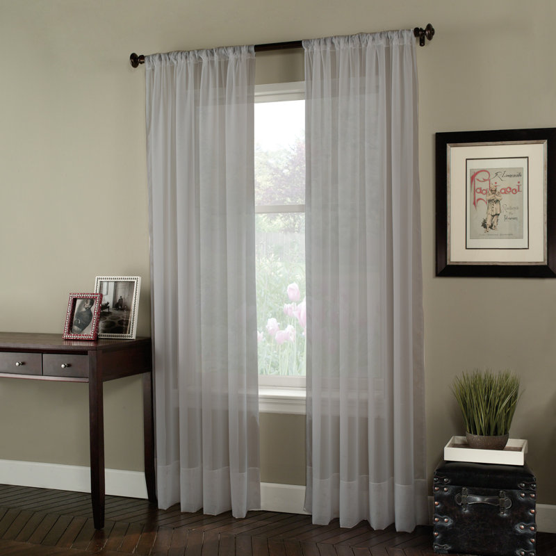 Dessus de rideau en voile Curtainworks Soho, Argent, L 59 po x L 144 po