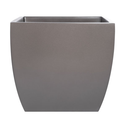 Pacifica Square Curved Planter Box