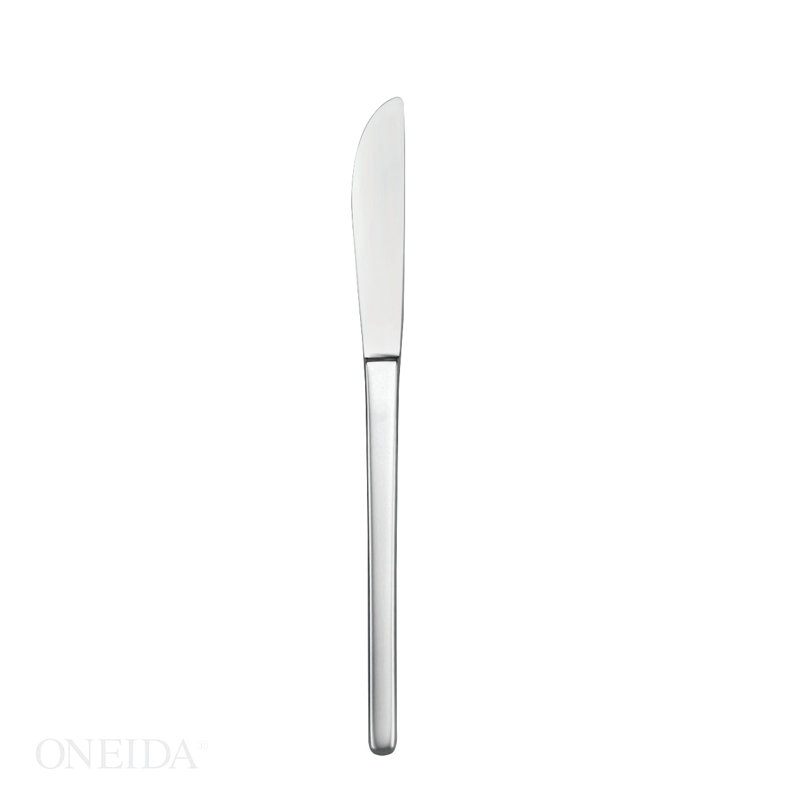 Apex Dinner Knives by Oneida (18/10)