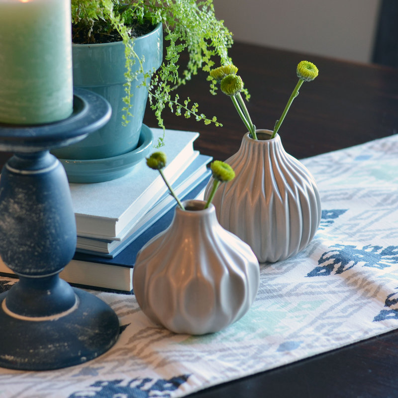 Vase de table en grès fait à la main Merlene