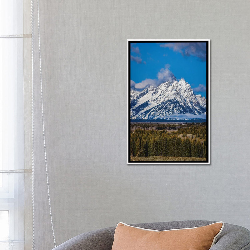 Grand Teton Mountain Range III - reproduction d'art murale - toile encadrée, H 26 po x l 18 po, Blanc