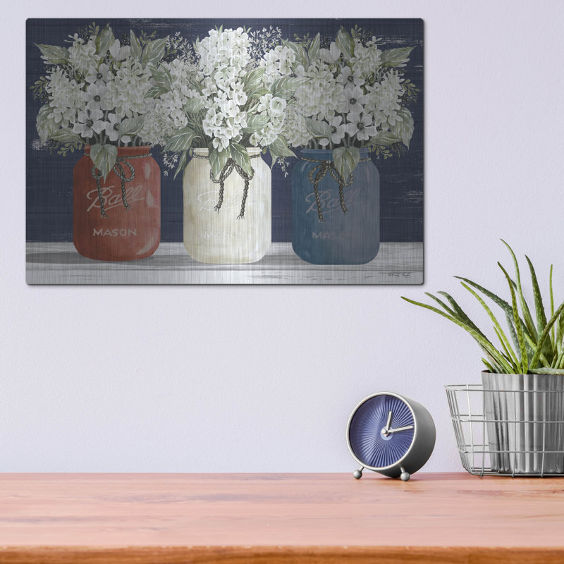 Luxe Trio «Red, White & Blue Jar Trio» par Cin «Red, White & Blue Jar Trio» par Cindy Jacobs, H 12 po x l 16 po