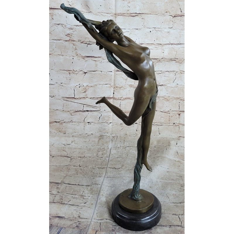 Figurines et sculptures Timira