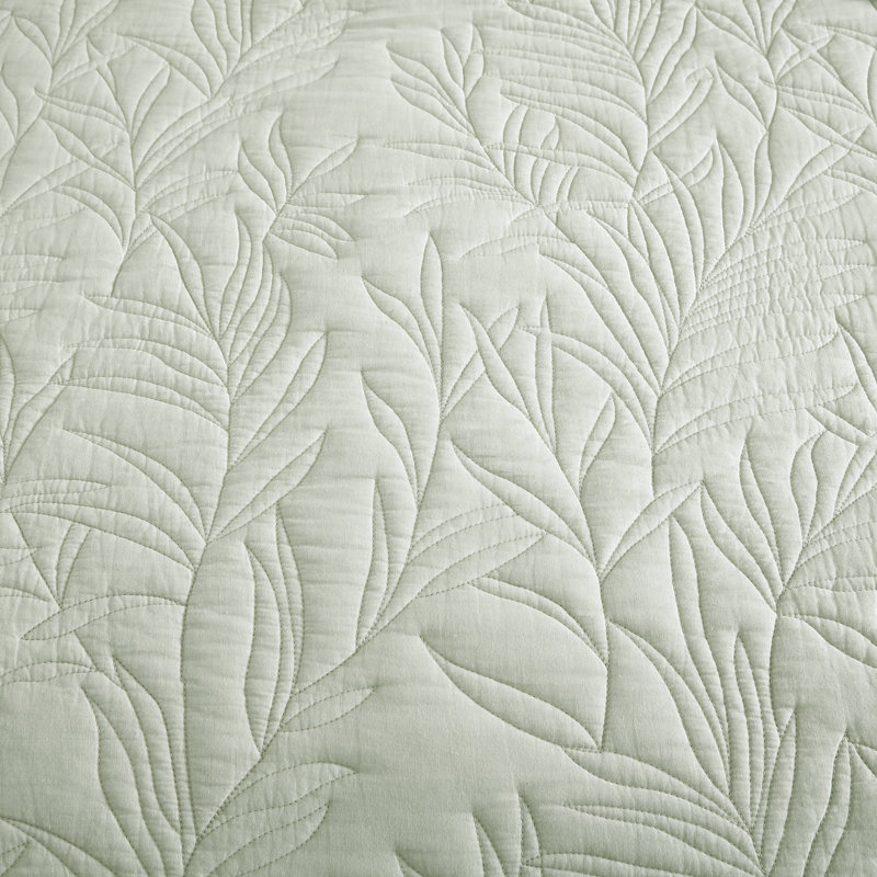 Sage Green Coastal King Cotton Quilt, Reversible and Lightweight