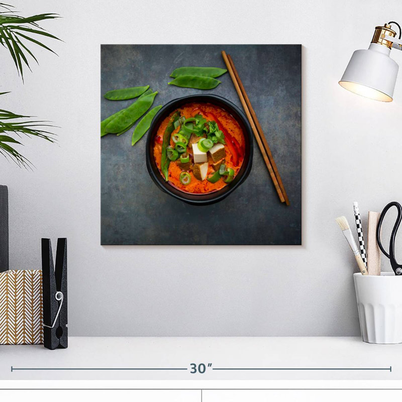 Arney Thai Red Curry, 16" H x 16" W