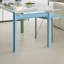Bureau d'écriture en verre trempé texturé coloré-671620984