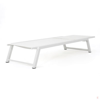 MYERS CHAISE LOUNGE WHITE DECK CHAIR