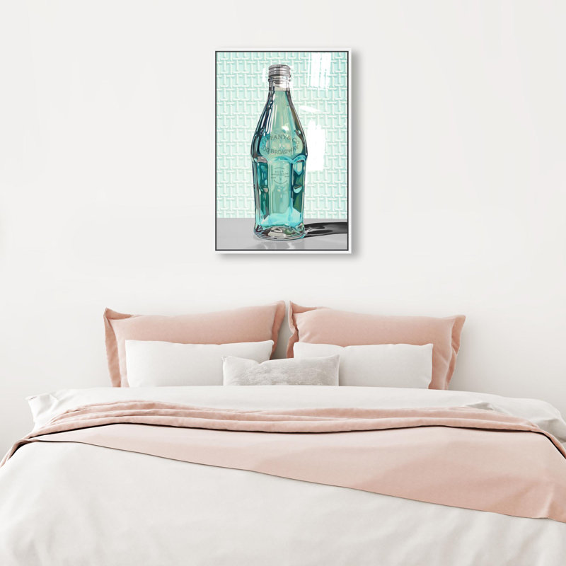 Oliver Gal New York Summer Splash Fashion and Glam - Hand-Applied Glass Coat Framed Canvas Art, Silver, 24" H x 16" W