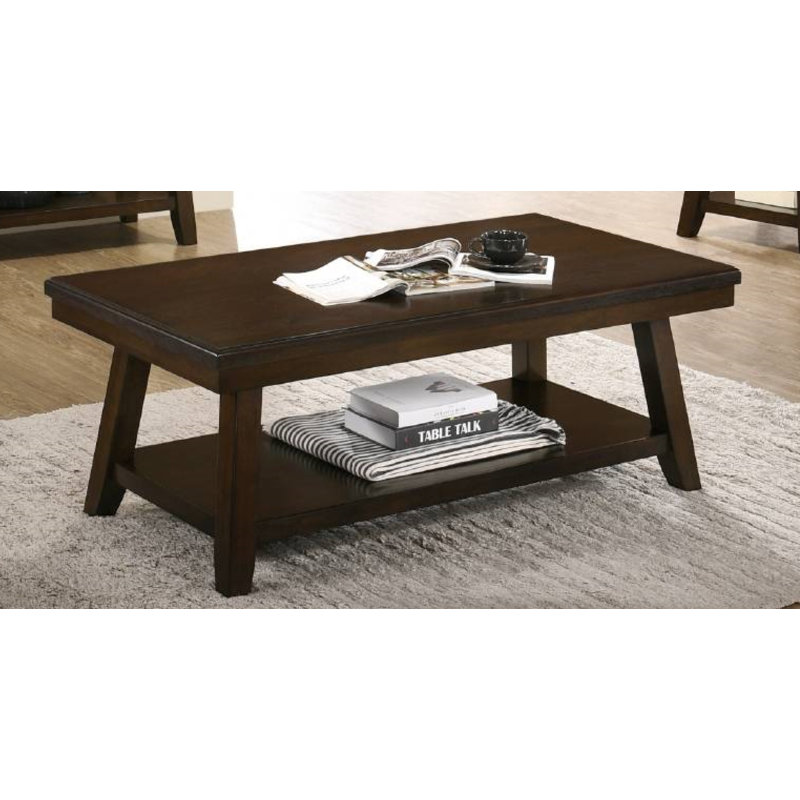 Table basse à 4 pieds avec rangement