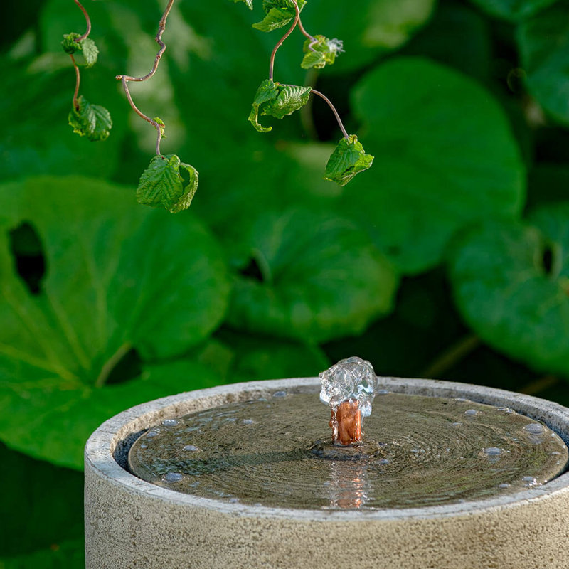 Fontaine en béton Evita, Plomb antique