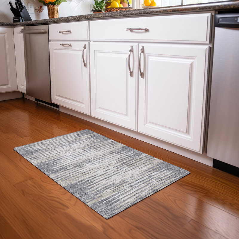 Tapis gris Prisco lavable à la machine de qualité supérieure, Rectangle 1 pi 8 po x 2 pi 6 po