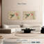 Colibri buvant du nectar à bec large-107887401