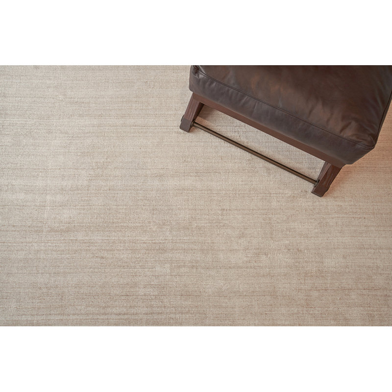 Sanctuary Hand-Loomed Beige Area Rug, Rectangle 6' x 9'