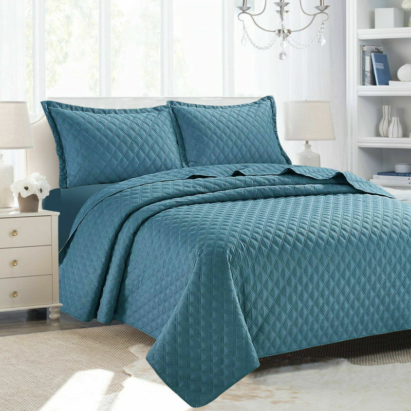 Watsonville Polyester Geometric Shapes Bedspread with Pillow Shams, Blue, 50 x 220 cm