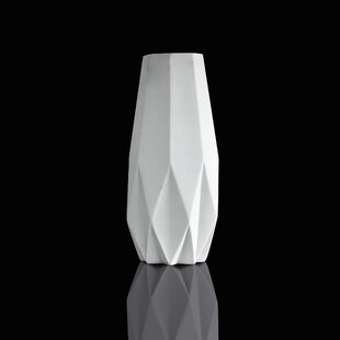 Polygono Star White Porcelain Table Vase