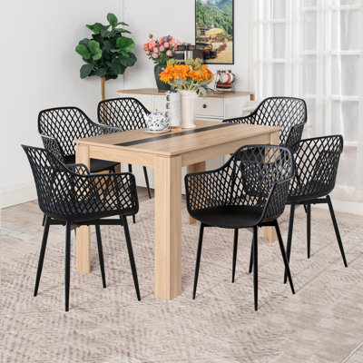 Ensemble de table à manger et de chaises 5 pièces, table de salle à manger en bois avec 4 chaises en plastique (chêne et noir)