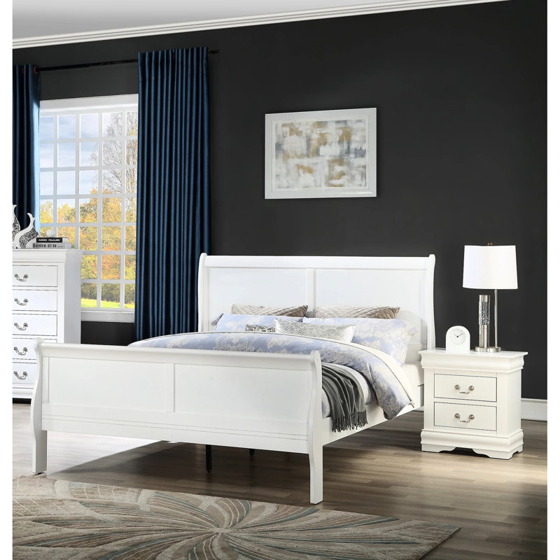 Lit moderne en bois massif blanc pour une chambre à coucher spacieuse et spacieuse