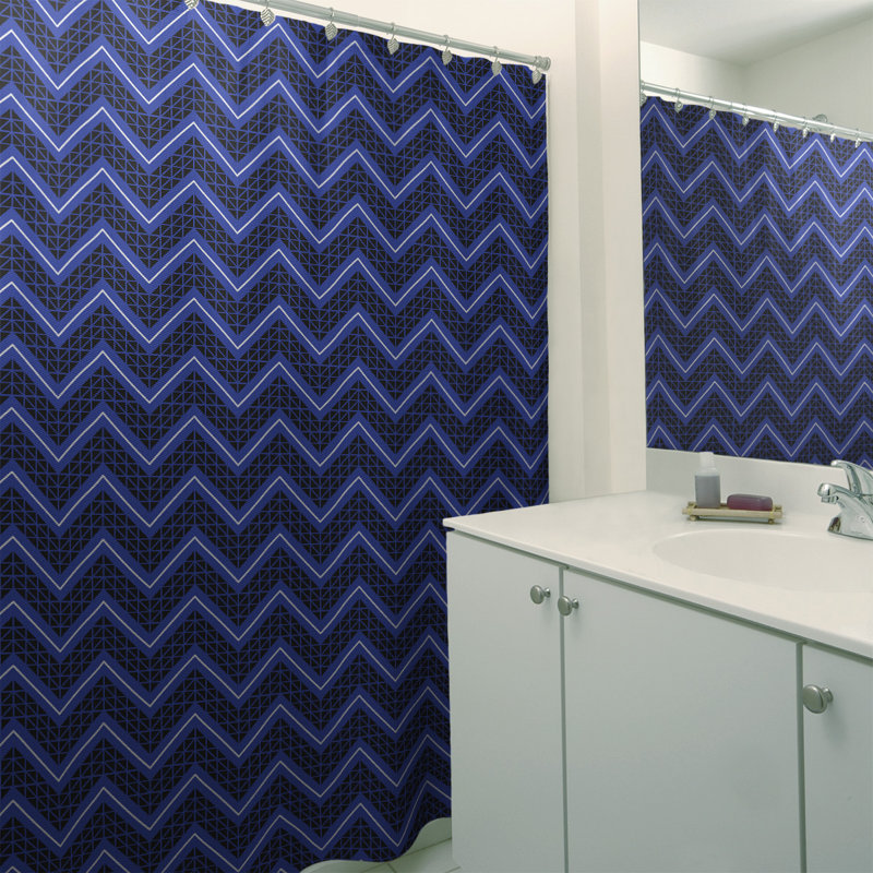 Rideau de douche simple à chevrons à la main classic, Mauve / Bleu / Noir
