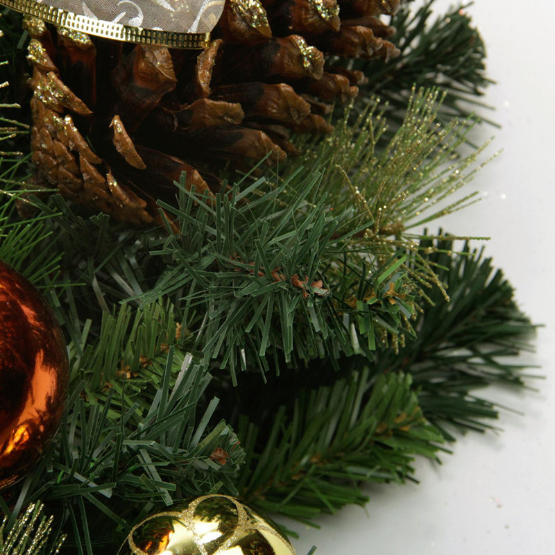 Couronne de Noël artificielle pré-décorée en forme de boule et arc de 24 pouces non éclairée