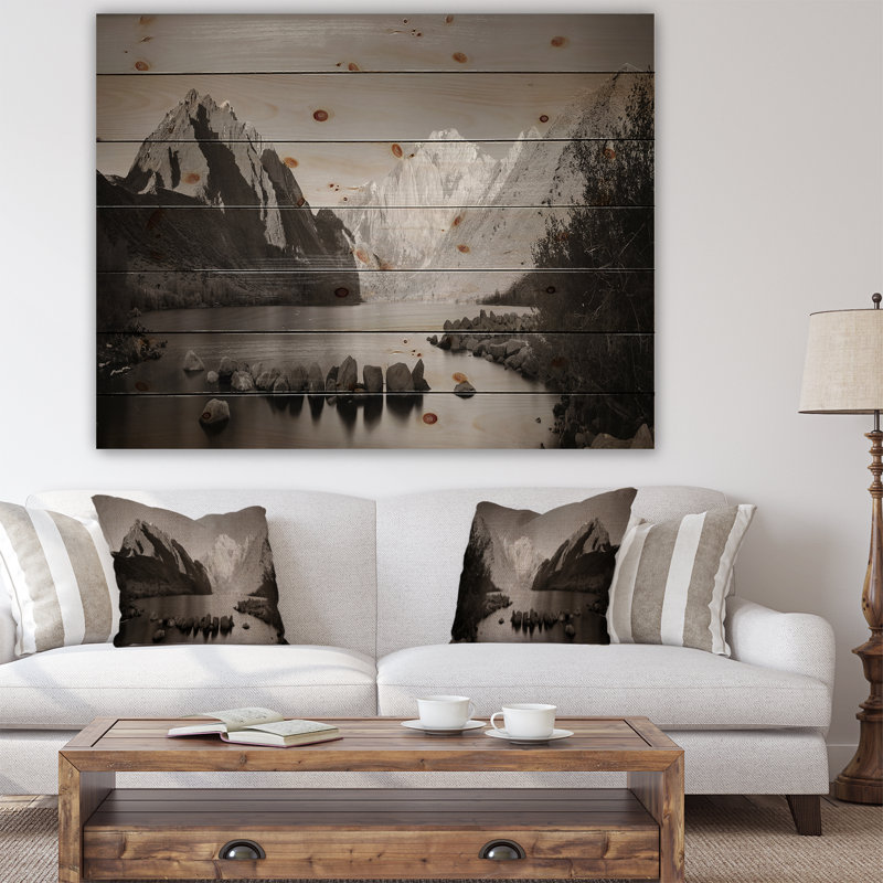 «Snow Mountain Lake Panorama», photographie, H 30 po x l 40 po x P 1,5 po, Bois