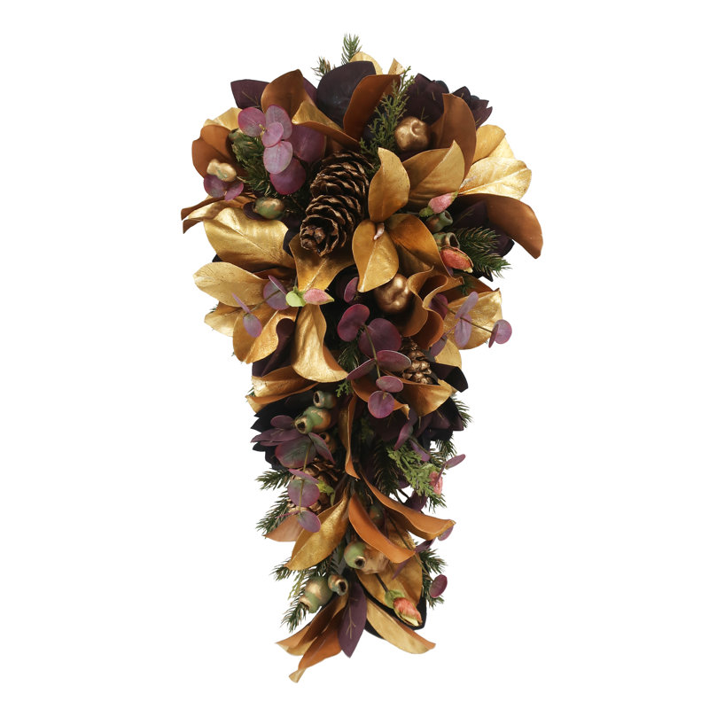 EUCALYPTUS AND MAGNOLIA TEARDROP