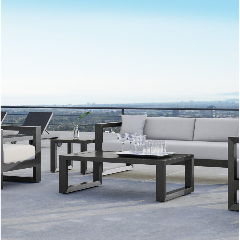 Redondo Outdoor Coffee Table